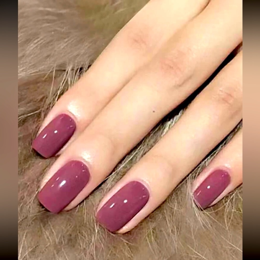 Mauve Square Press On Nails 💅🌟